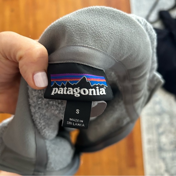 Patagonia Women's Small S Gray Grey Better Sweatet 1/4 Zip SAP - Picture 3 of 5